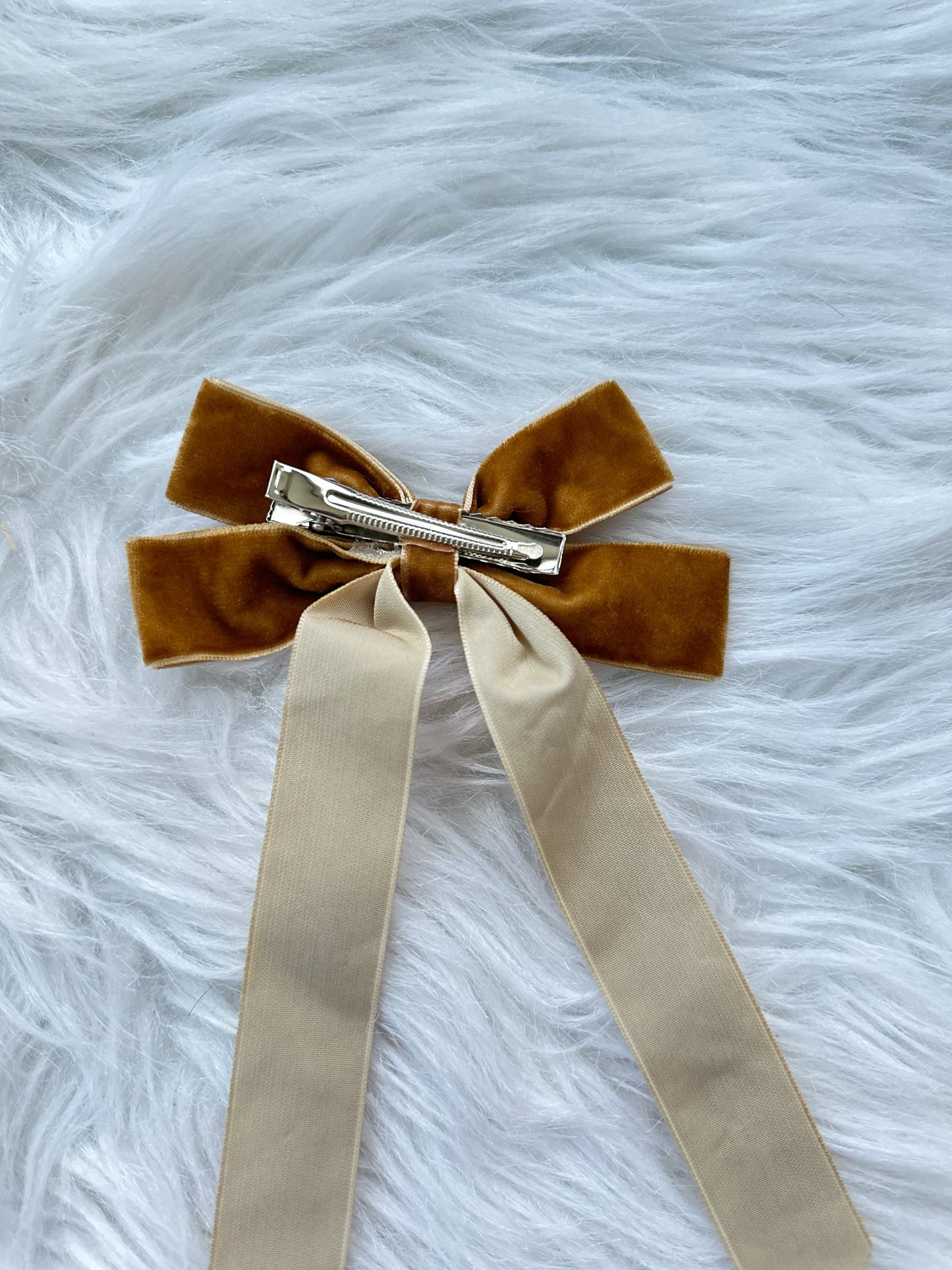 Swan Velvet Bow - Bronze